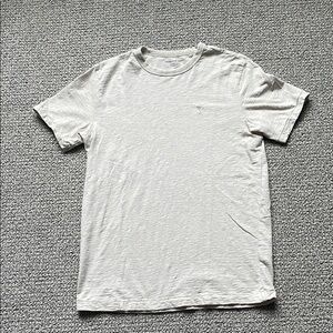 American Eagle Outfitters Cream Short Sleeve Tee